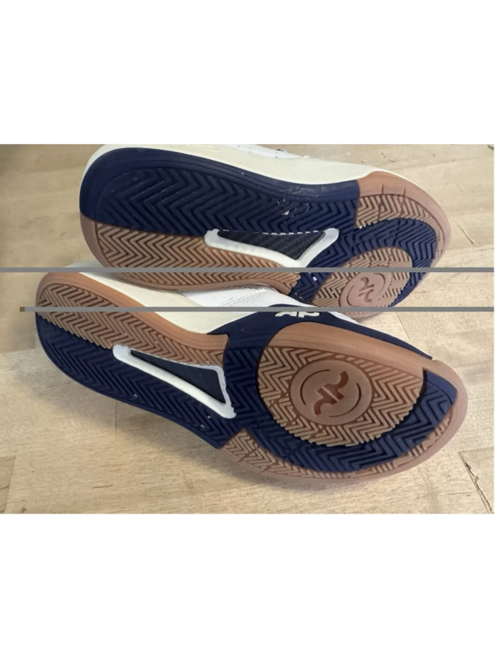 Daps Desi pickleball shoes, low Navy Blue/ White, Women's 9